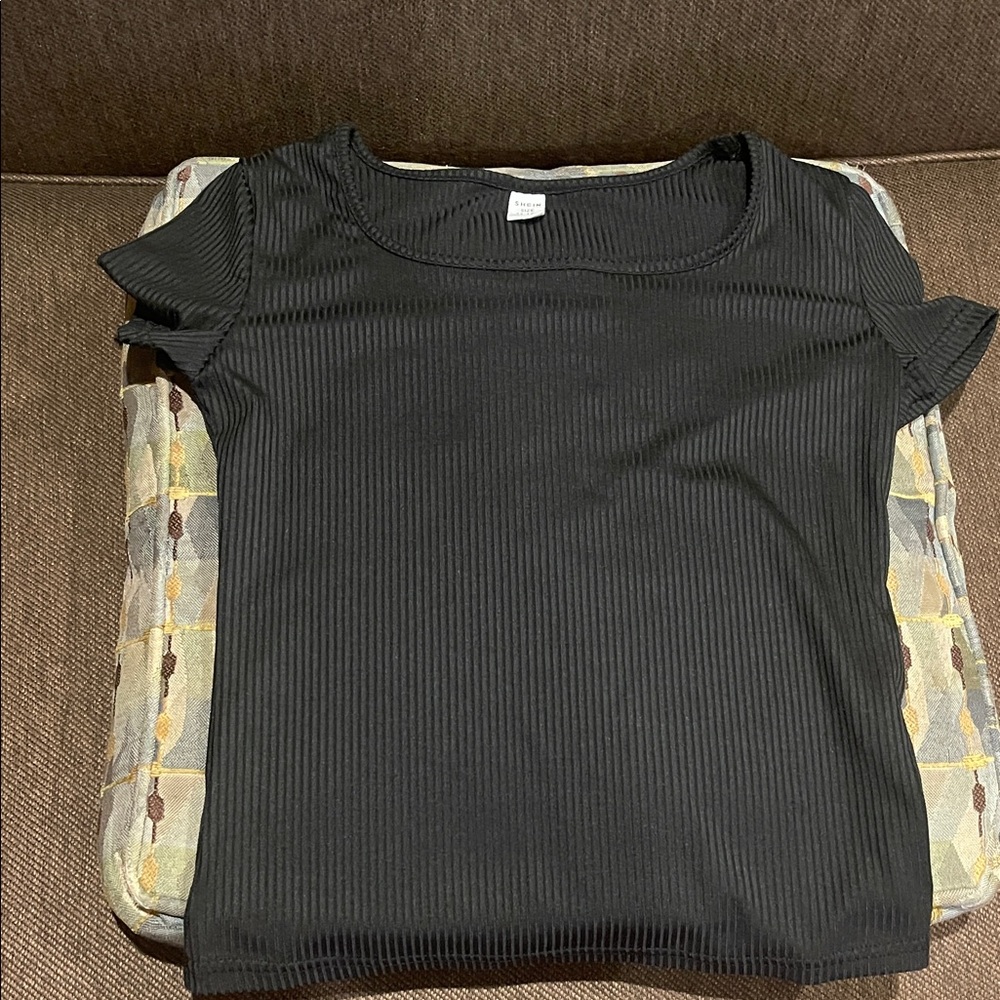 SHEIN Black Ribbed Short Sleeve Scoop Neck Tee